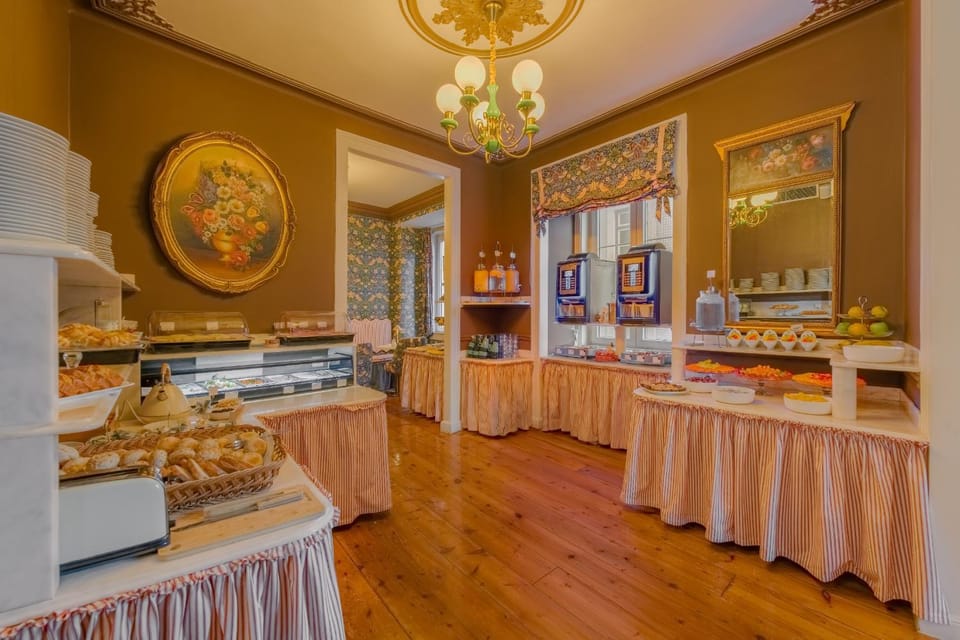 Solar dos Poetas Bed and Breakfast in Lisbon