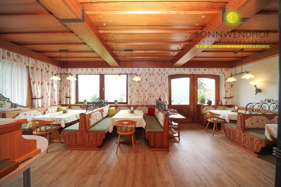Property building, Breakfast