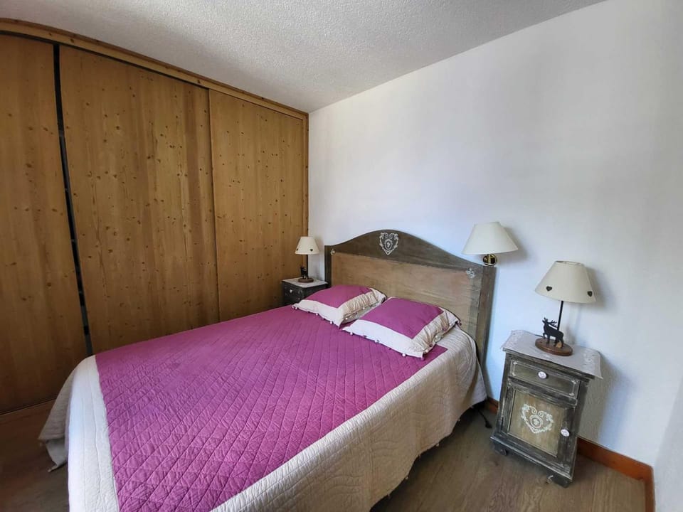 2 Pièces Sud avec Wifi à 500m des pistes - FR-1-449-108 Apartment in Tignes