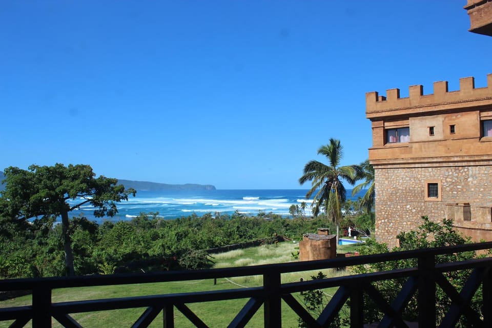 Nearby landmark, Day, Natural landscape, Landmark view