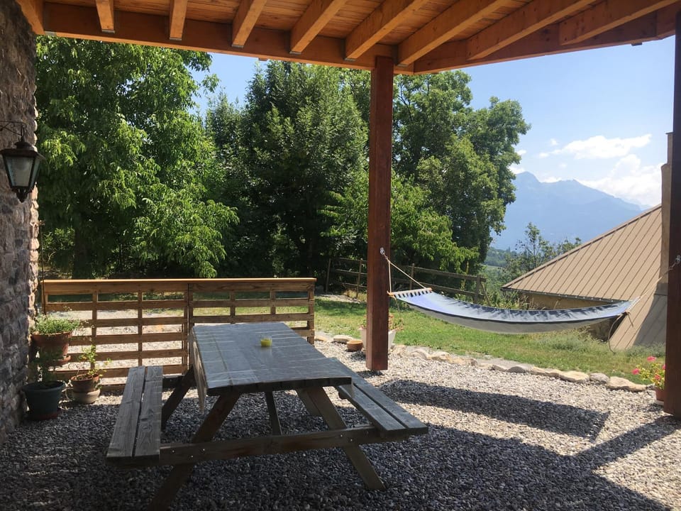 Day, Summer, BBQ facilities, Garden, Balcony/Terrace, Seating area, On site, Garden view
