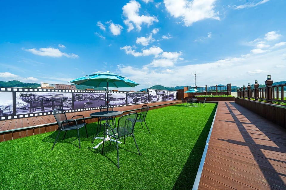BBQ facilities, Balcony/Terrace