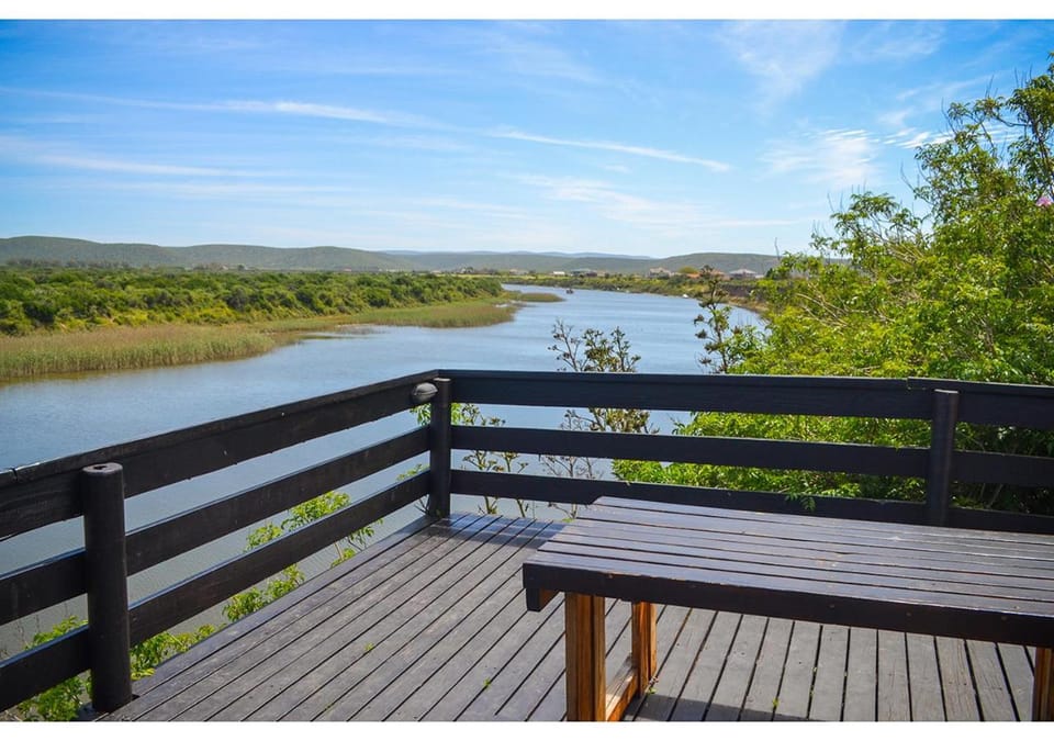 Balcony/Terrace, River view
