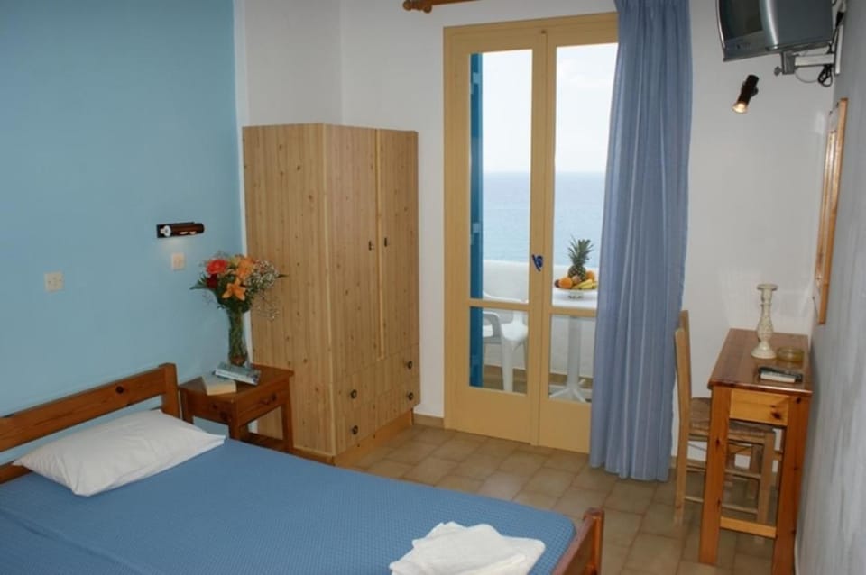 View (from property/room), Photo of the whole room