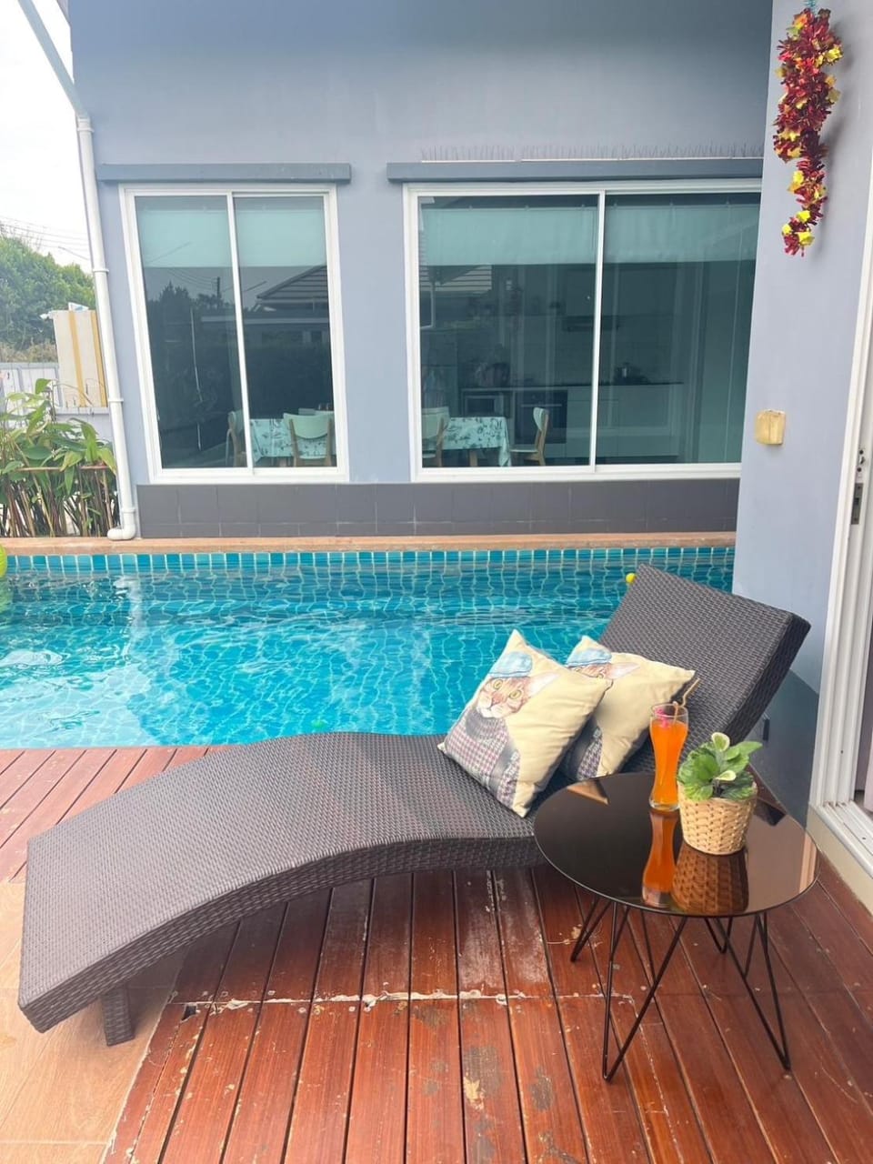 View (from property/room), Pool view