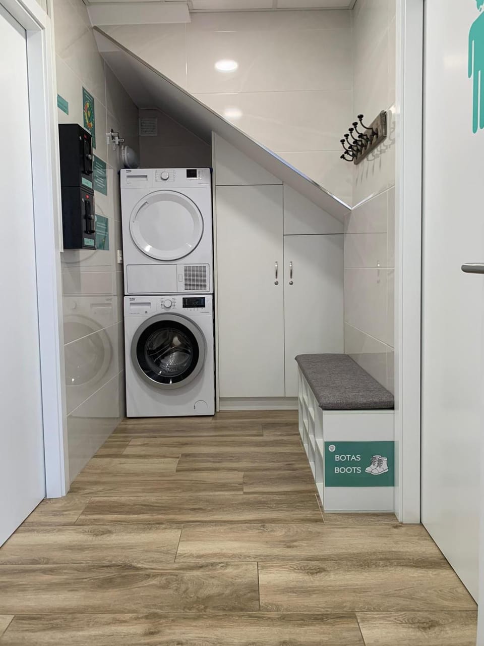laundry, washing machine