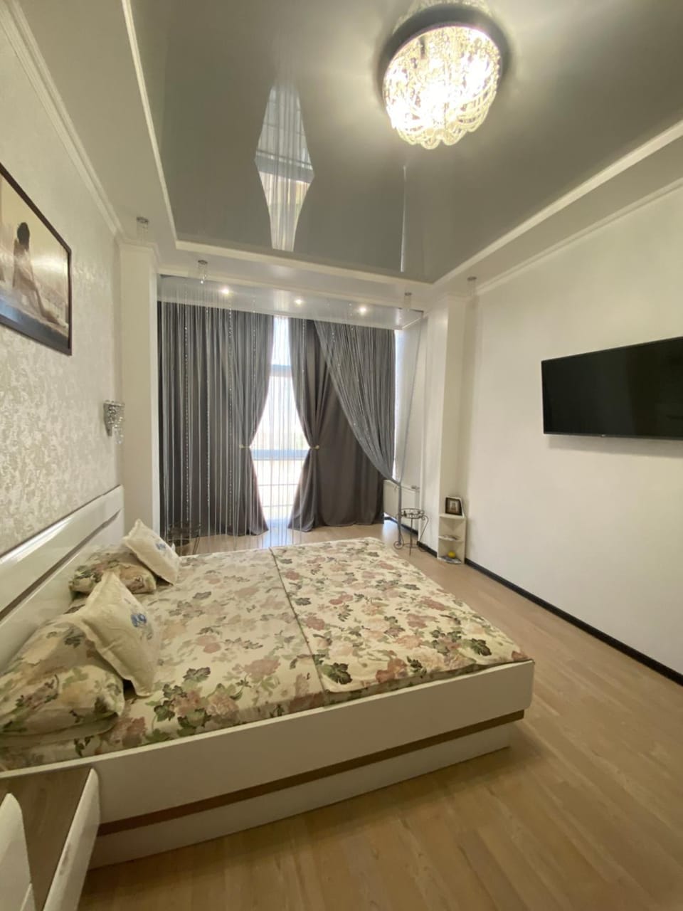 Маршала Малиновського 18 б 12 Жемчужина квартира Apartment in Odessa