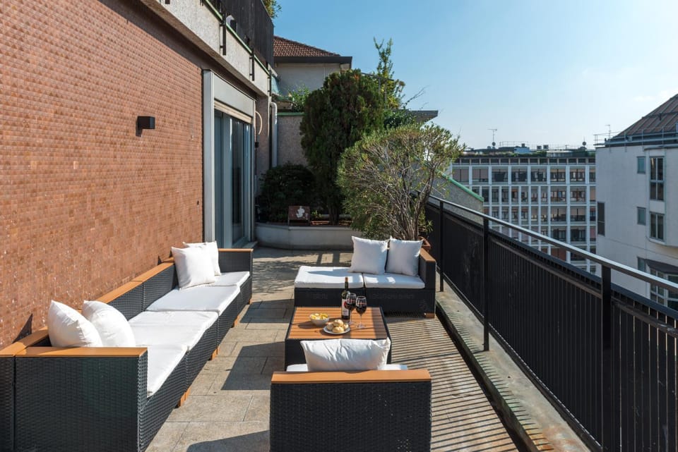 Balcony/Terrace, City view