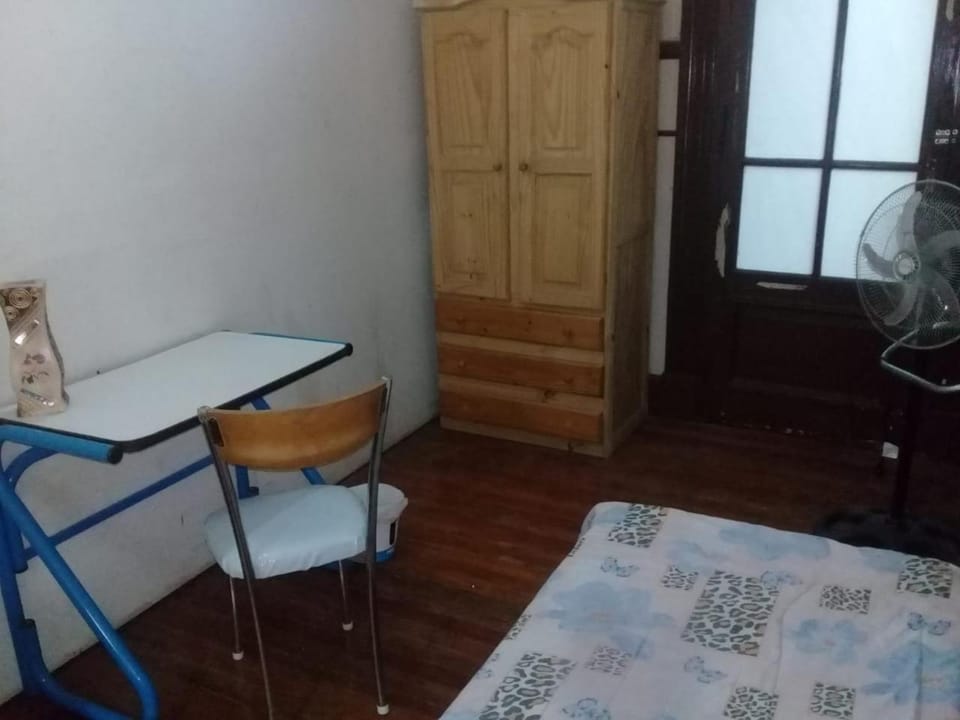 Habitac Indiv Casa de Familia, Flores Vacation rental in Buenos Aires