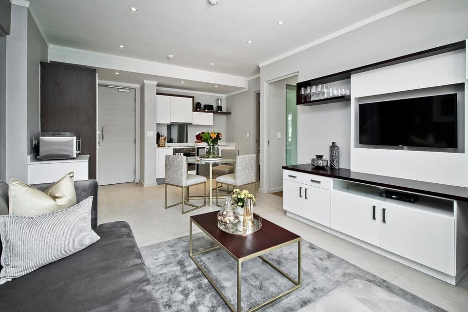 SANDTON APARTMENT MASINGITA TOWERS 15 WEST Rd SOUTH Apartment in Sandton
