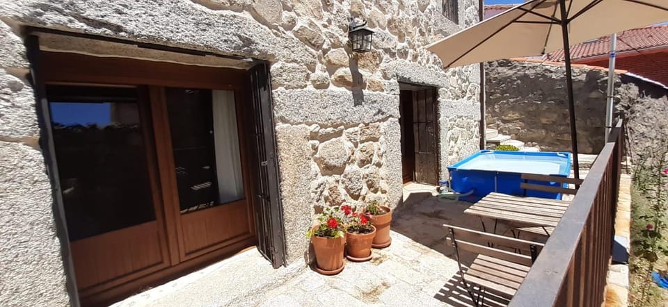 LAS PIÑONERAS Chalet in Castile and León