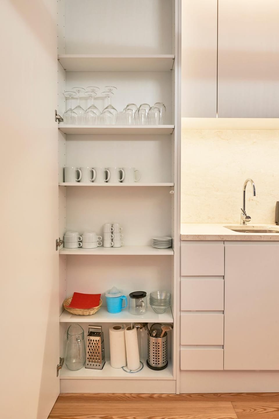 Kitchen or kitchenette