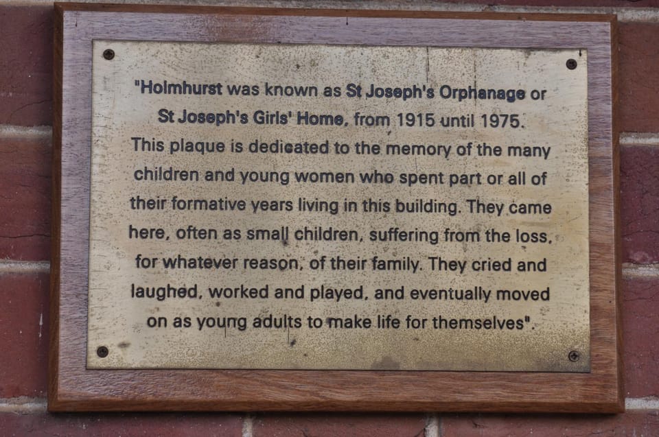 Holmhurst Guest House Bed and Breakfast in Bathurst