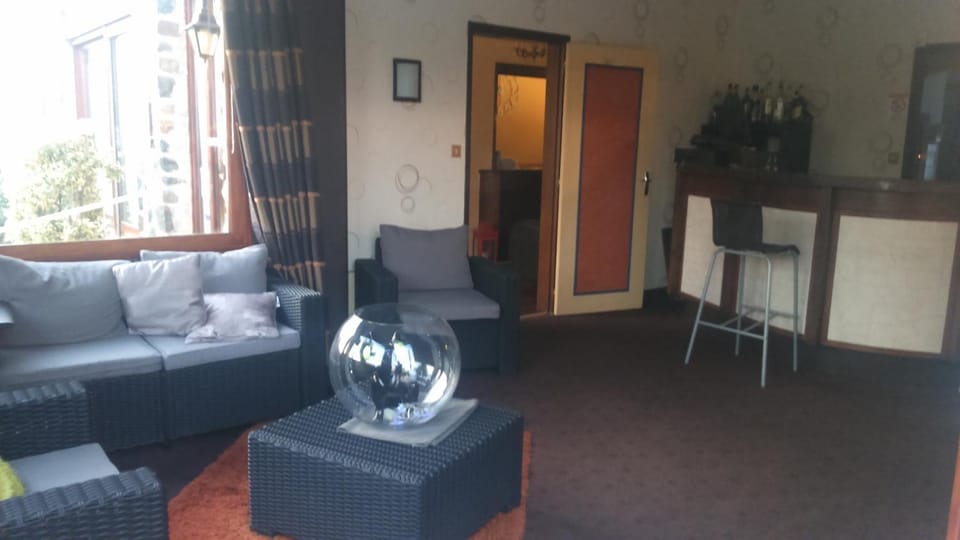 Lounge or bar