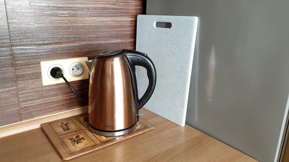 Coffee/tea facilities, Kitchen or kitchenette