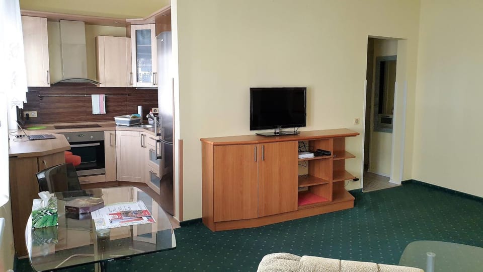TV and multimedia, Living room