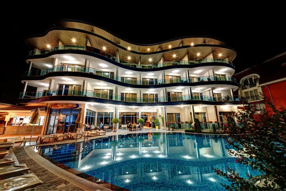 Property building, Night