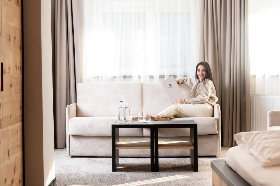 People, Seating area