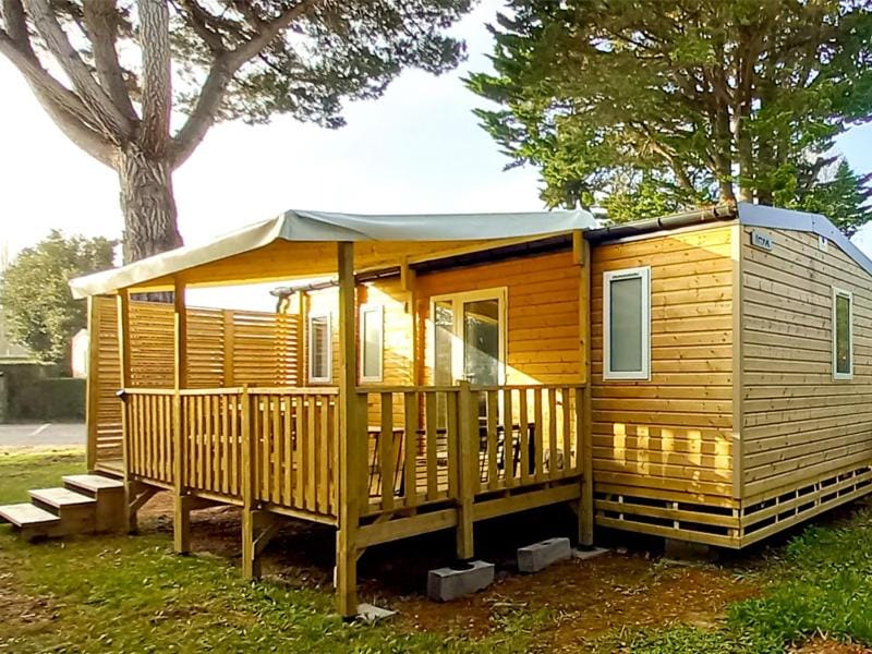 Camping Emeraude Campground/ 
RV Resort in Brittany