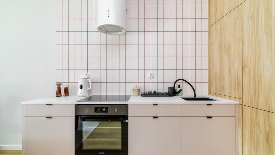 Kitchen or kitchenette, kitchen