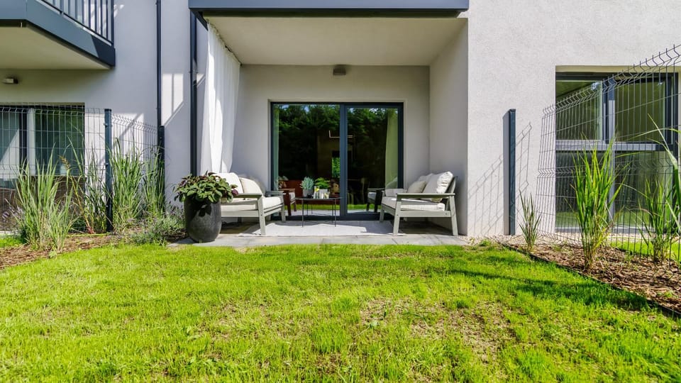 Garden, Garden view