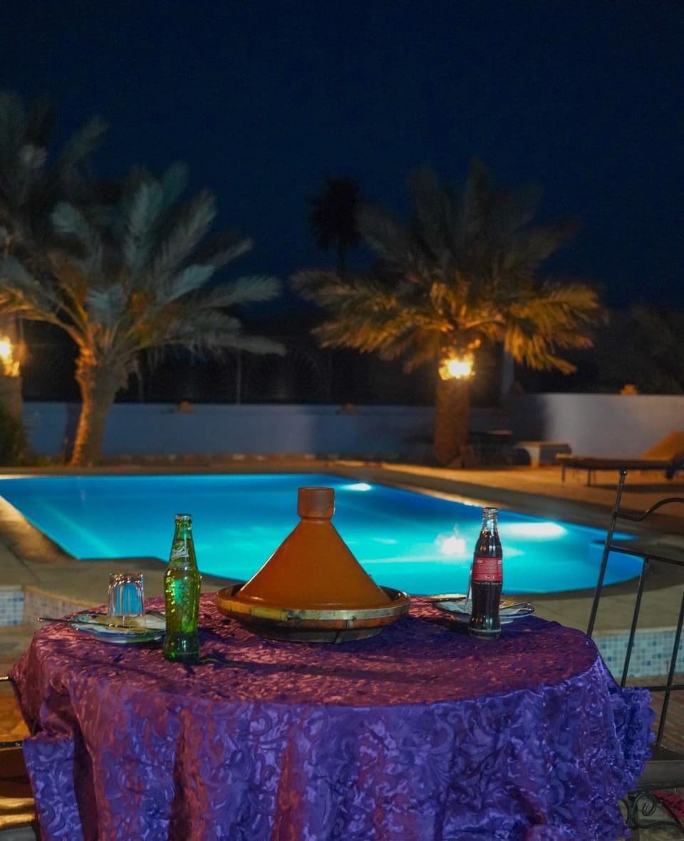 Patio, Night, Food and drinks, Pool view, Swimming pool, Drinks, sunbed