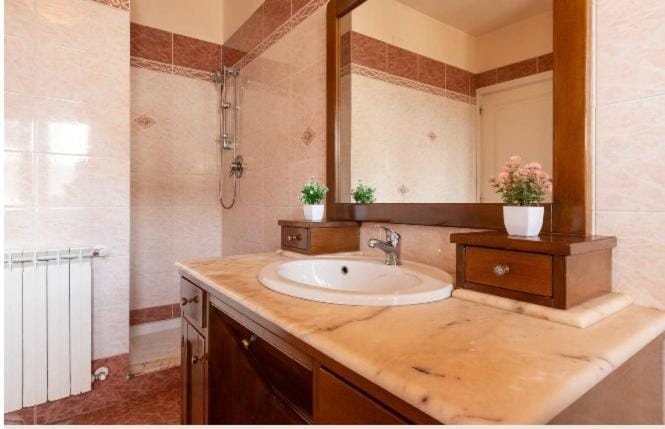 ROOMS IN SARDINIA RELAX, La casa delle fate Bed and Breakfast in Sardinia