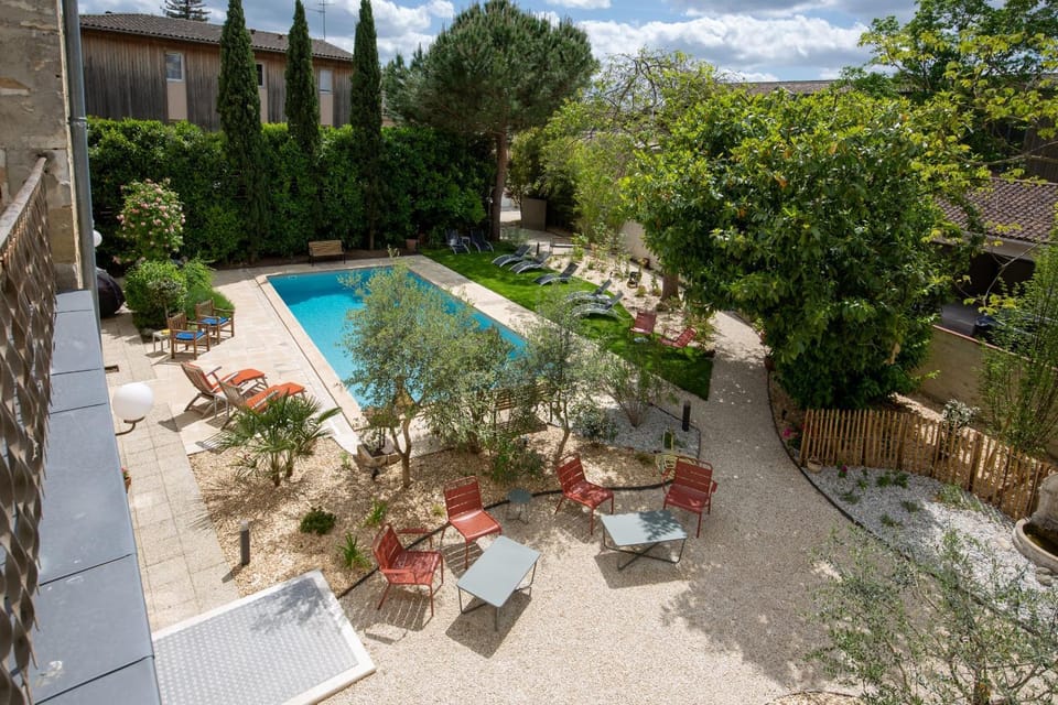 Patio, Garden, Swimming pool