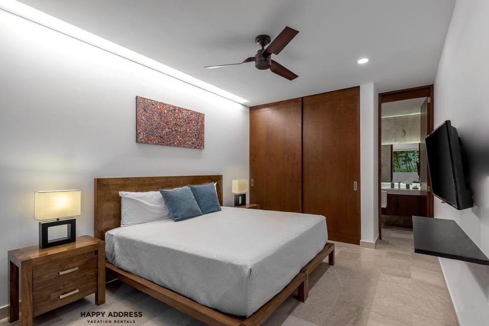 Trendy 1 BR apartment in Cruz Con Mar Brand New Building Apartment in Playa del Carmen