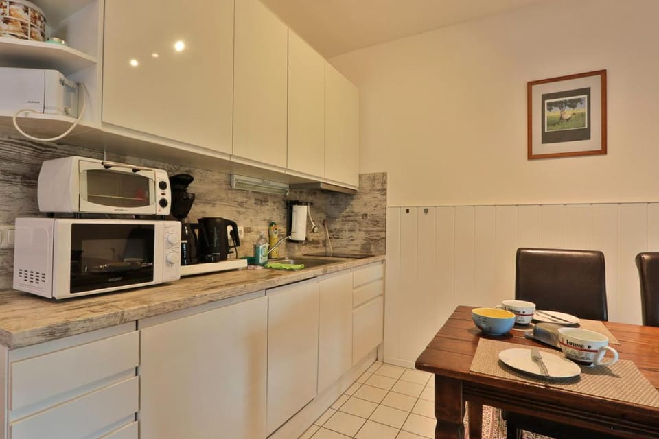 FEWO 16, Herrenhaus Blengow, Lindenallee 21, Ostseebad Rerik Apartment in Rerik