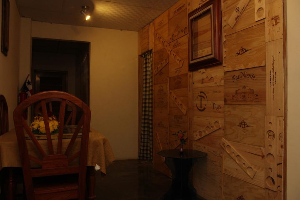 Bathroom, Dining area