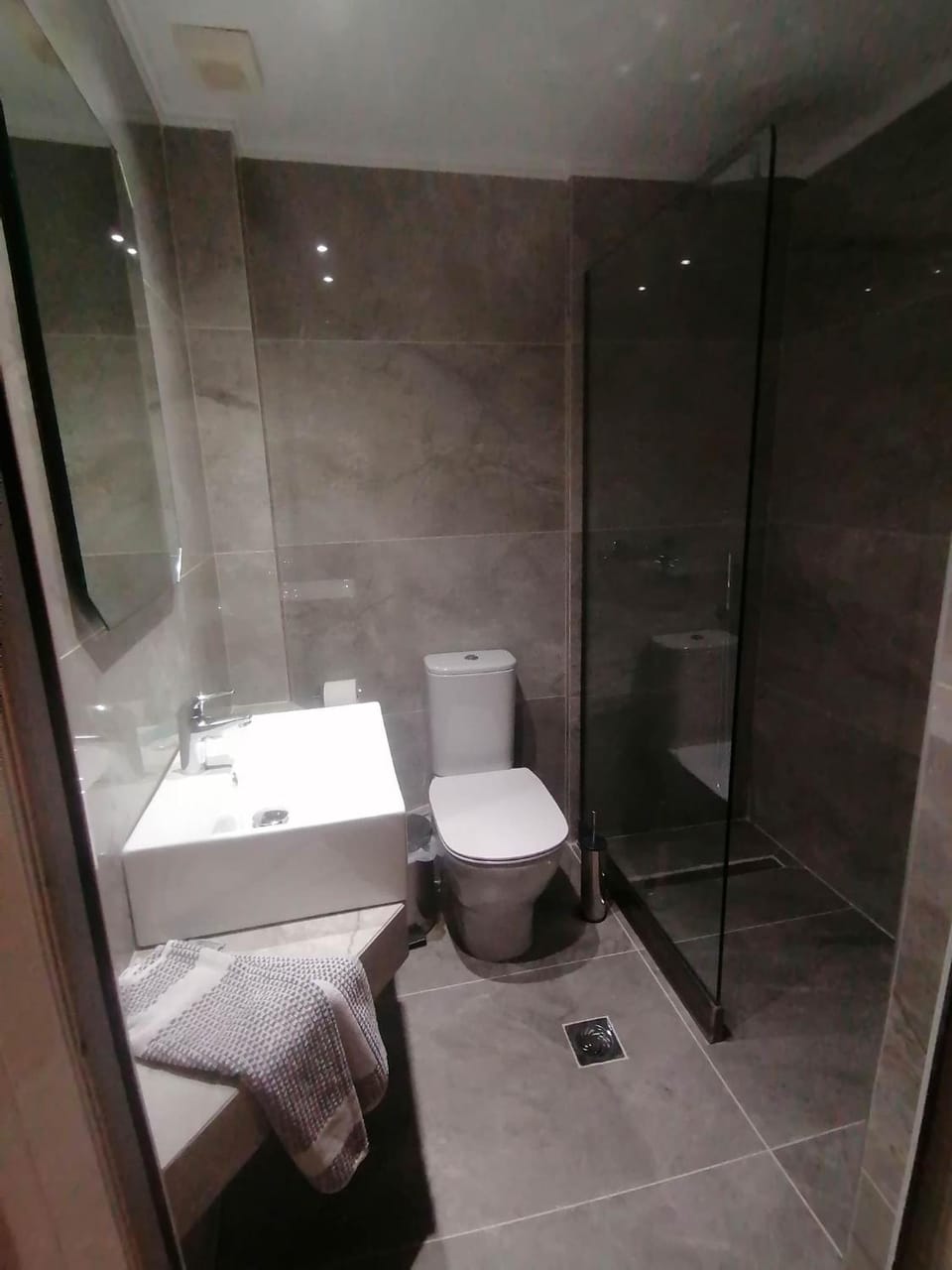 Shower, Toilet, Bathroom