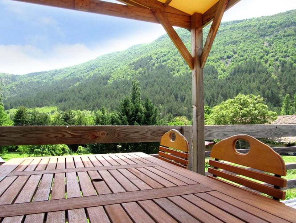 Le Moulin de Pradelle Bed and Breakfast in Provence-Alpes-Côte d'Azur