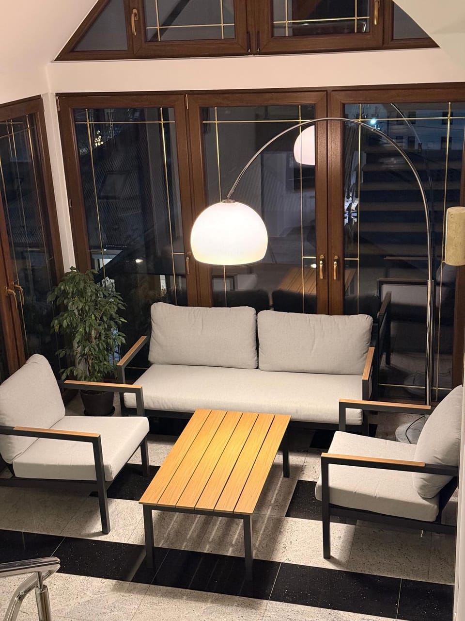Patio, Seating area