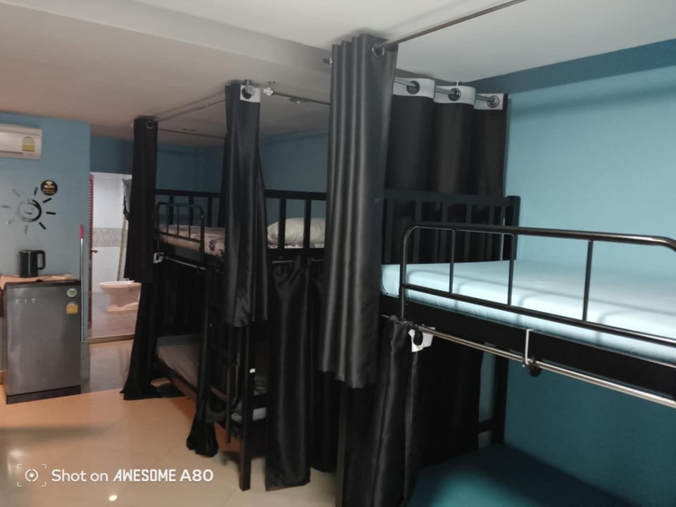 Jomtien Beach Hostel & Guesthouse Hostel in Pattaya City