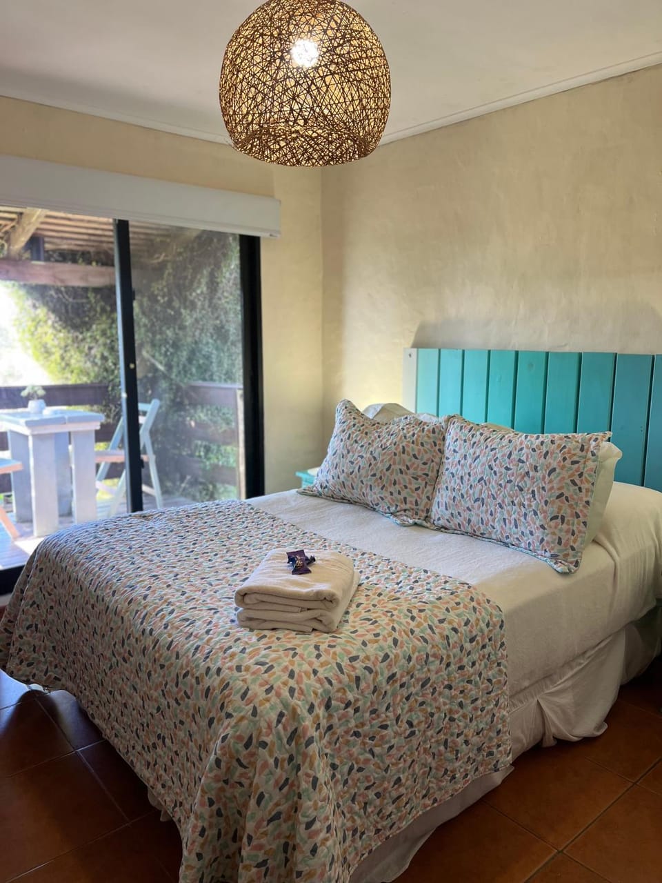 Bed, Photo of the whole room