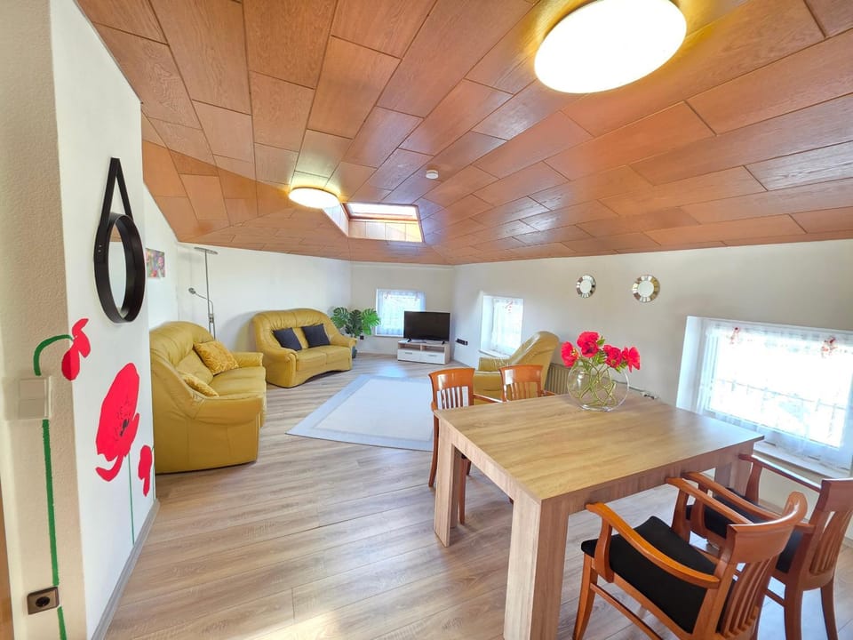 Living room, Seating area, Dining area