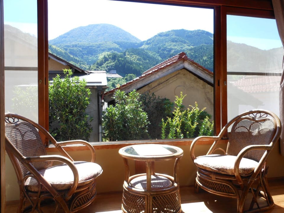 Garden view, Mountain view