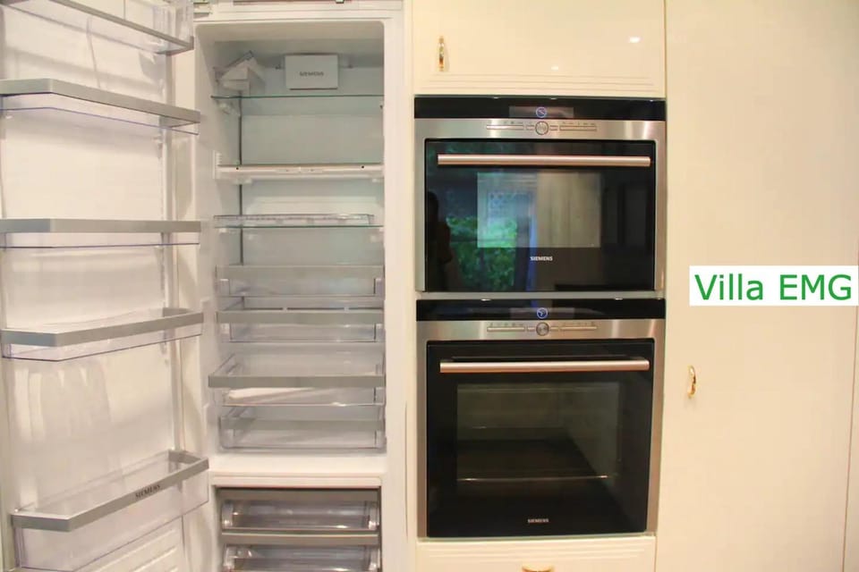 oven, kitchen