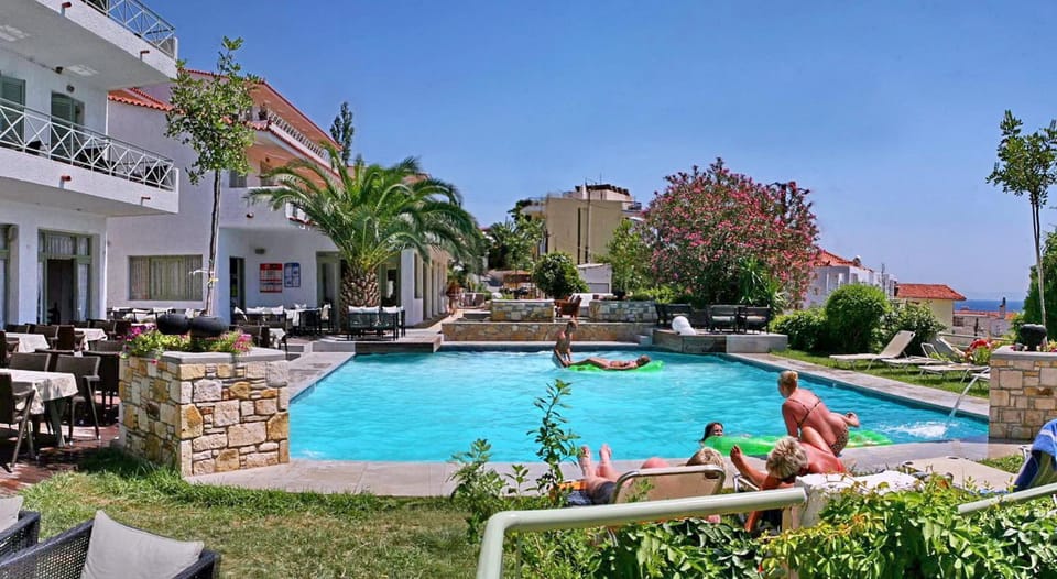 Day, Summer, Swimming pool, Swimming pool