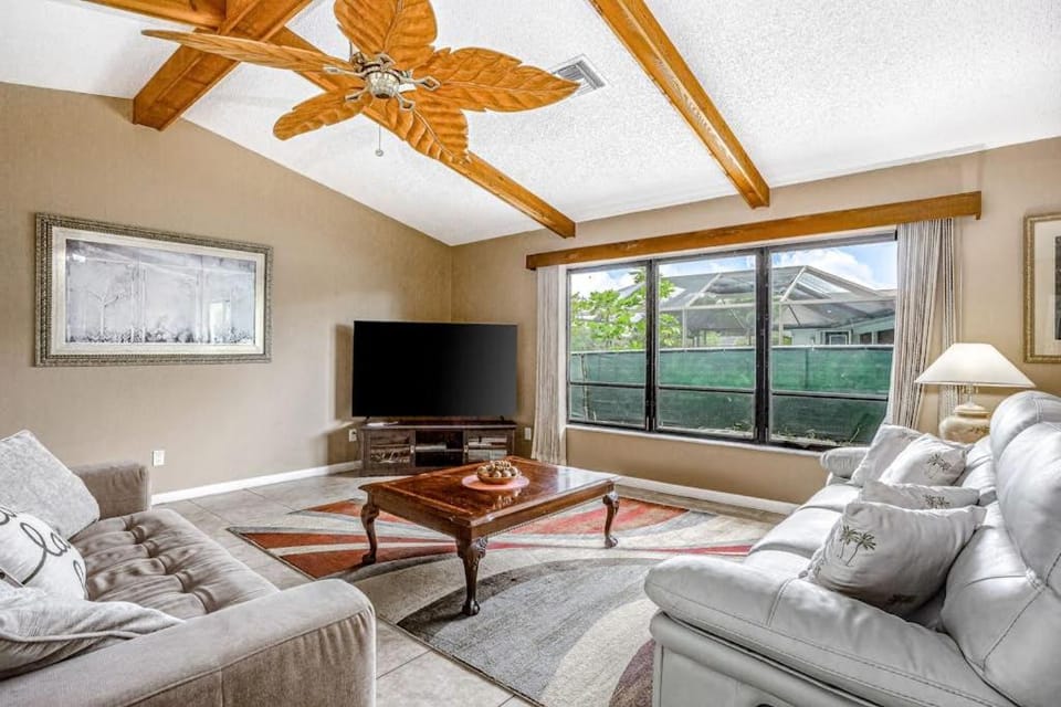 Mango House House in Cape Coral