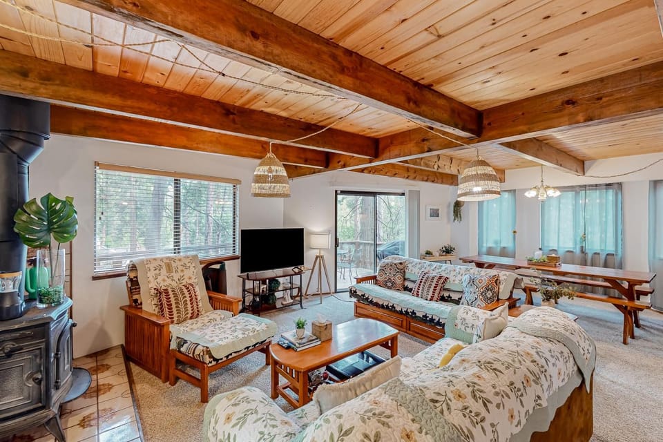 Mitthas Tapovan House in Arnold