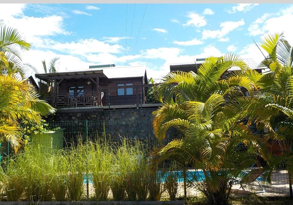 Les Bungalows les Vanilliers, Sud Sauvage avec piscine Chalet in Réunion