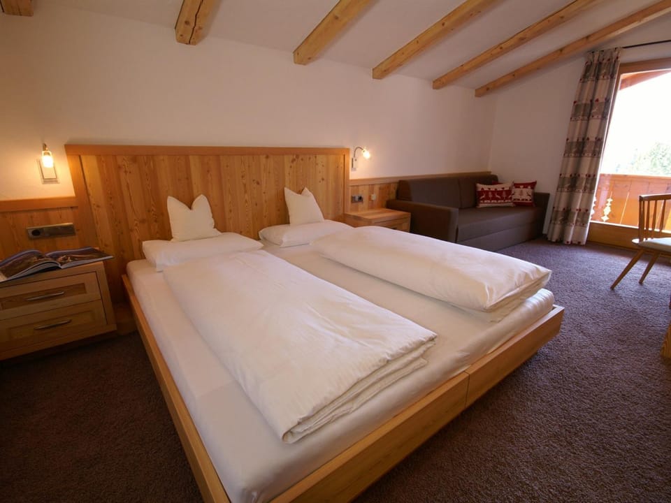 Garnì Tofana Hotel in Corvara