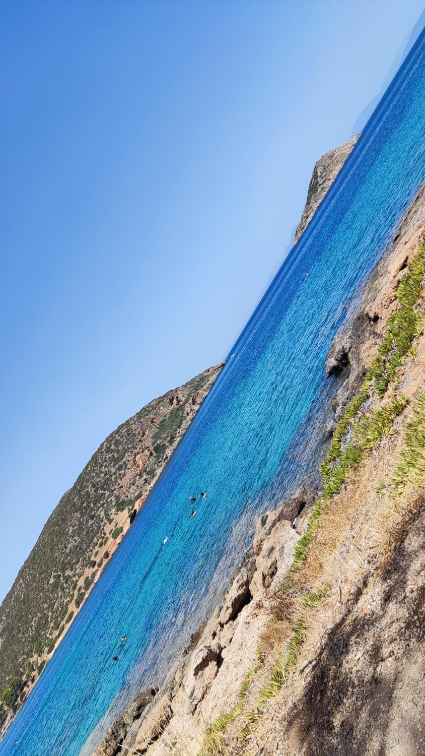 Nearby landmark, Beach