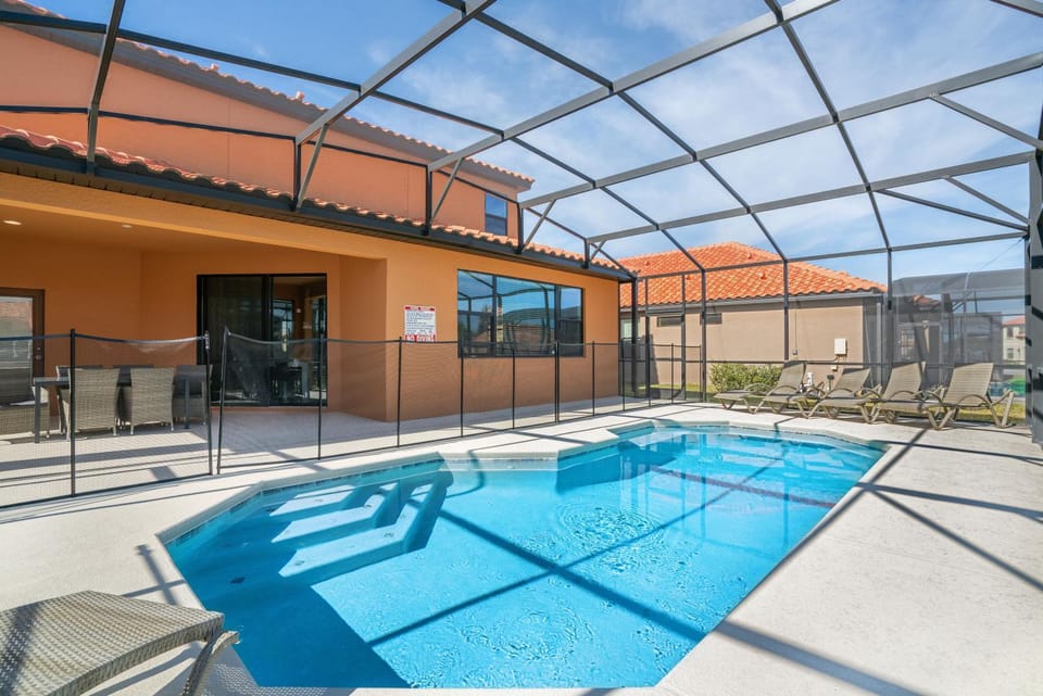 Patio, Balcony/Terrace, Food and drinks, Other, Seating area, On site, Pool view, Swimming pool, Swimming pool, sunbed