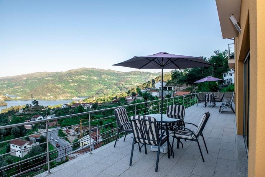 Merck Villa Gerês Villa in Viana do Castelo District, Portugal