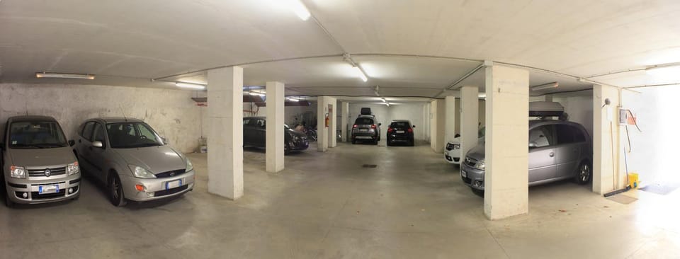 Area and facilities, Parking