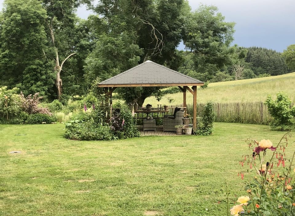 Garden, Area and facilities