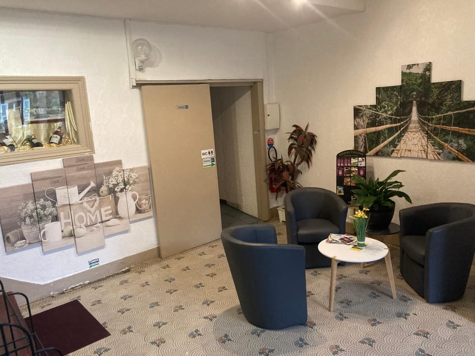 Aigle d'Or Hotel in Thiers